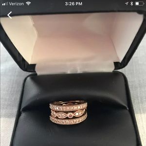 !!!sold!!!! 10k rose gold 3pc stackable bands
